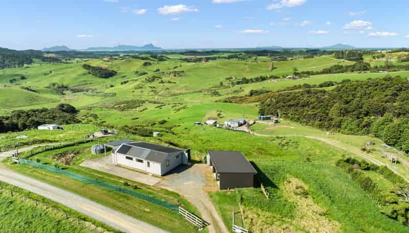 64 Brookview Heights, Waipu