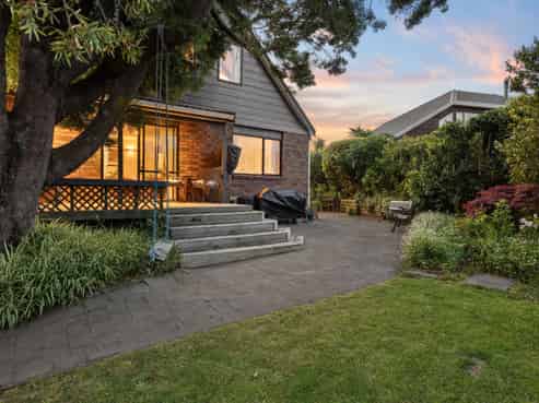 13 Glucina Ave, West Harbour