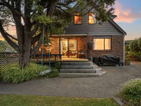 13 Glucina Ave, West Harbour