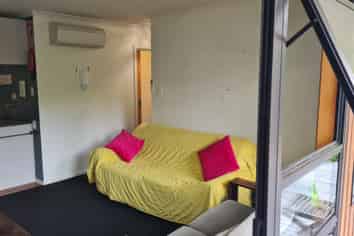 2/518 Linwood Avenue, Linwood