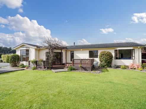 468 Lorne Dacre Road, Roslyn Bush