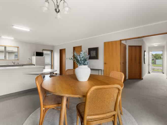 20 Hetley Crescent, Taradale