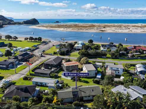 1B Alamar Crescent, Mangawhai Heads
