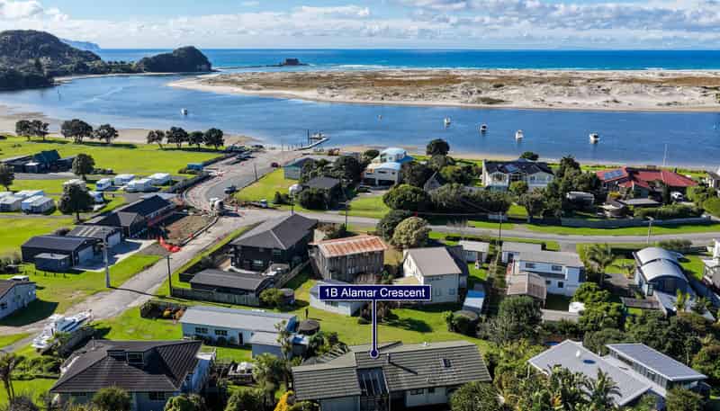 1B Alamar Crescent, Mangawhai Heads