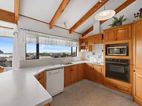 1B Alamar Crescent, Mangawhai Heads