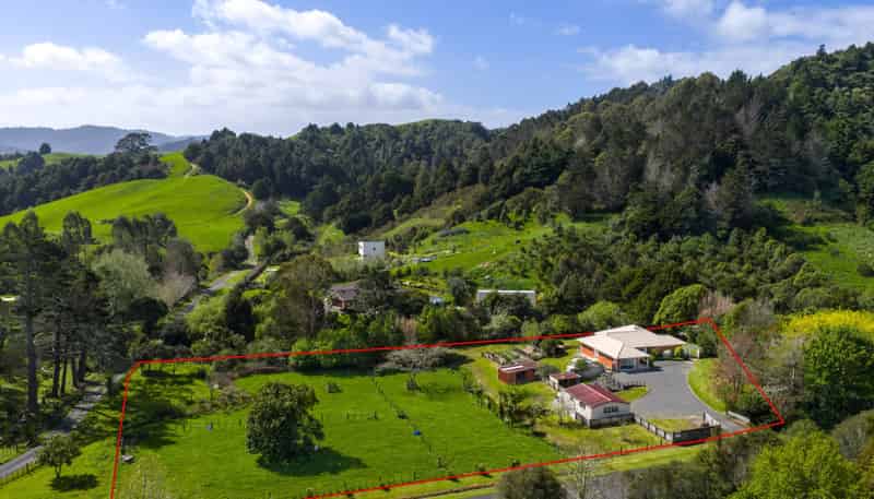 1058 Old Mountain Road, Raglan