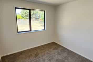 1/14 Cowling Road, Hurdon