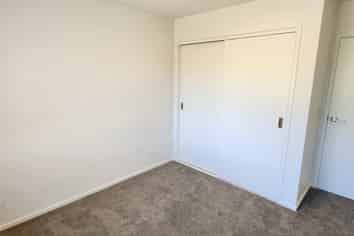 1/14 Cowling Road, Hurdon