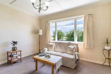 75 Gerrard Road, Winton