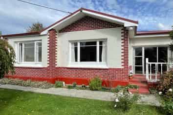 75 Gerrard Road, Winton