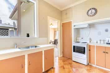 75 Gerrard Road, Winton