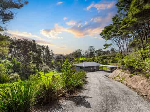 93 McEntee Road, Waitakere