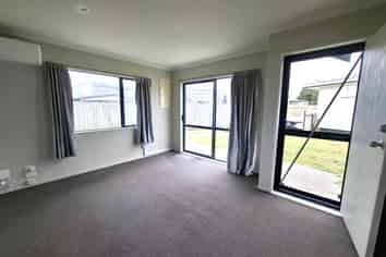 1/39 Rewarewa Road, Te Atatu Peninsula
