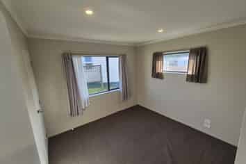 1/39 Rewarewa Road, Te Atatu Peninsula