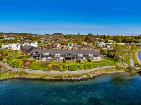 3/287 Lake Terrace, Taupo