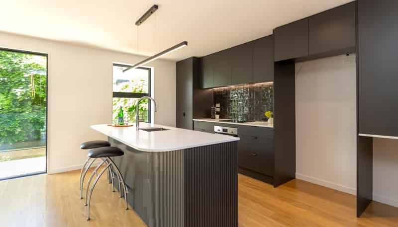 2/11 Carlton Mill Road, Merivale