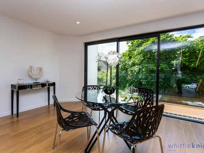 2/11 Carlton Mill Road, Merivale
