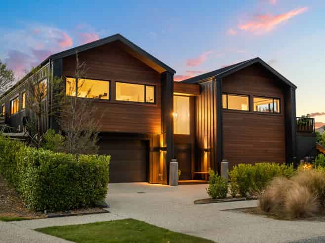 37 Pendeen Crescent, Jacks Point
