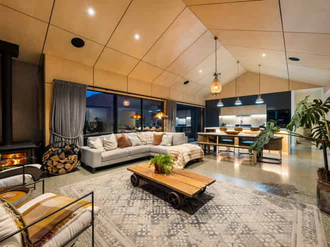 37 Pendeen Crescent, Jacks Point