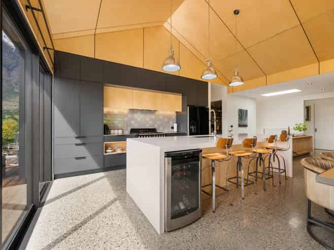 37 Pendeen Crescent, Jacks Point