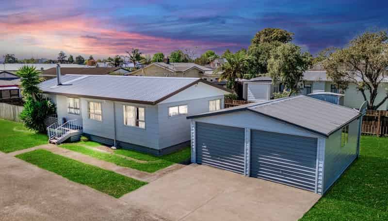 124A Clevedon Road, Papakura