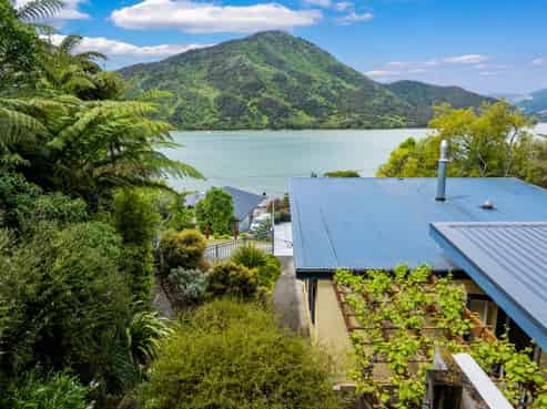 79 Moenui Bay, Havelock