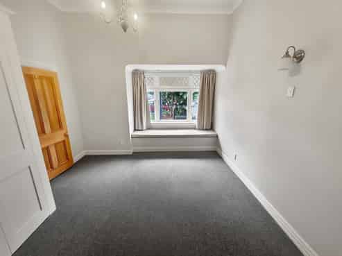 28  Bay Street, Petone