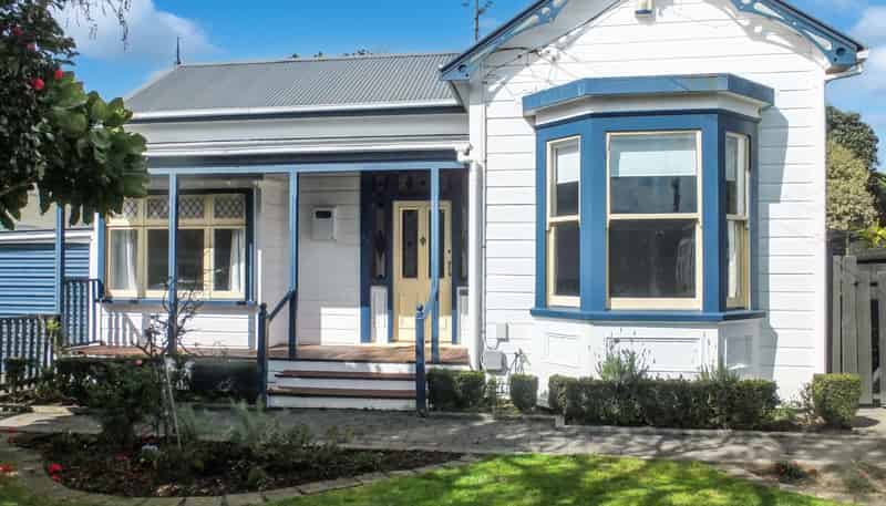 28  Bay Street, Petone