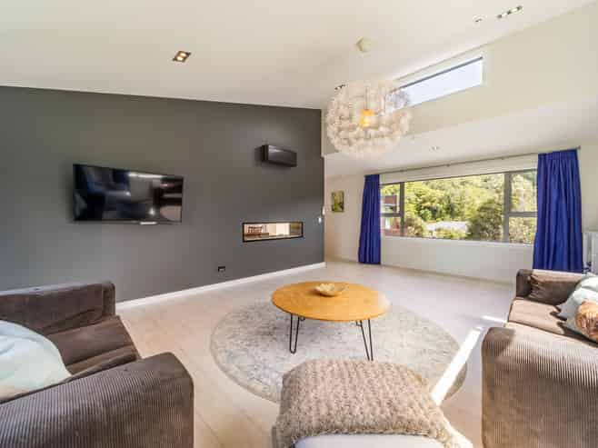 9 Sylvan Way, Silverstream