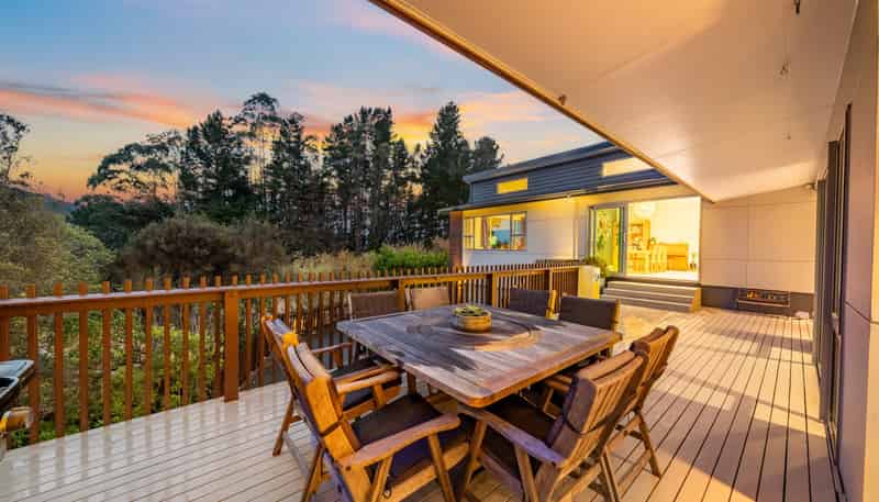 9 Sylvan Way, Silverstream