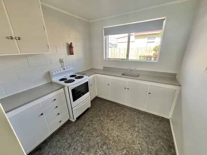 2/46 Awamutu Grove, Waiwhetu