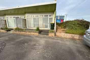 1/30 Bristol Street, Levin