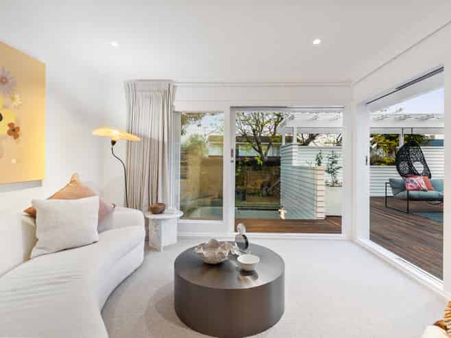 32 Raymond Street, Point Chevalier