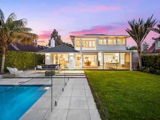 32 Raymond Street, Point Chevalier