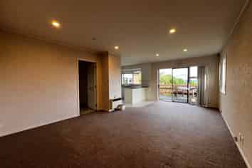 6 Sandpiper Grove, Unsworth Heights