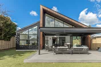 8 Andara Close, Pinehill