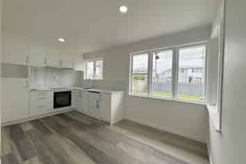 28 Swanson Road, Henderson