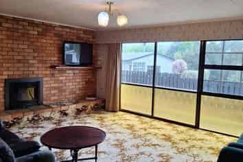 11 Chartwell, Eltham