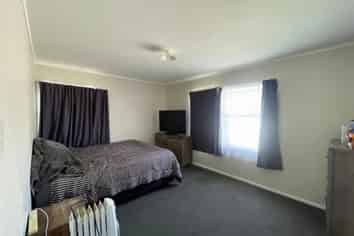  63 Ida Road, Outer Kaiti
