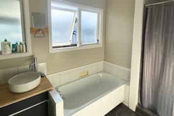 63 Ida Road, Outer Kaiti