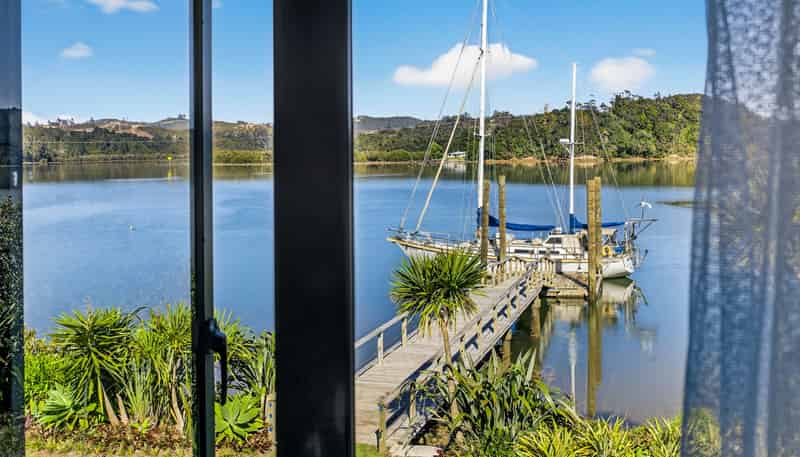 729 Waikino Road, Karetu