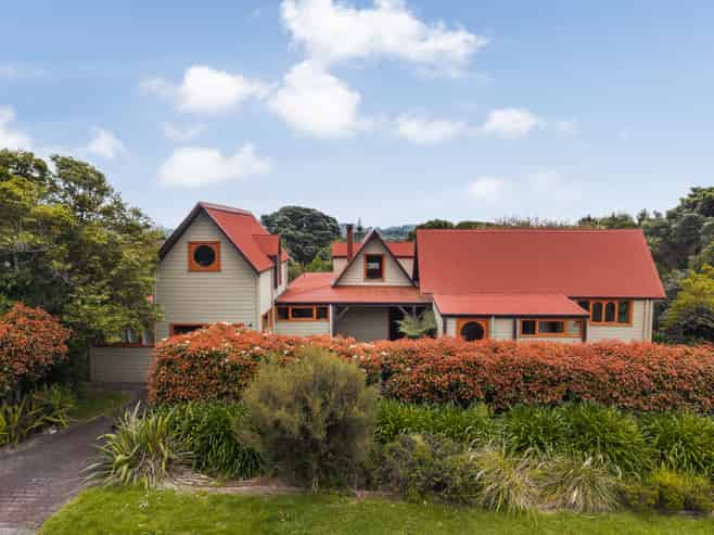 6-8 Huia Street, Waikanae