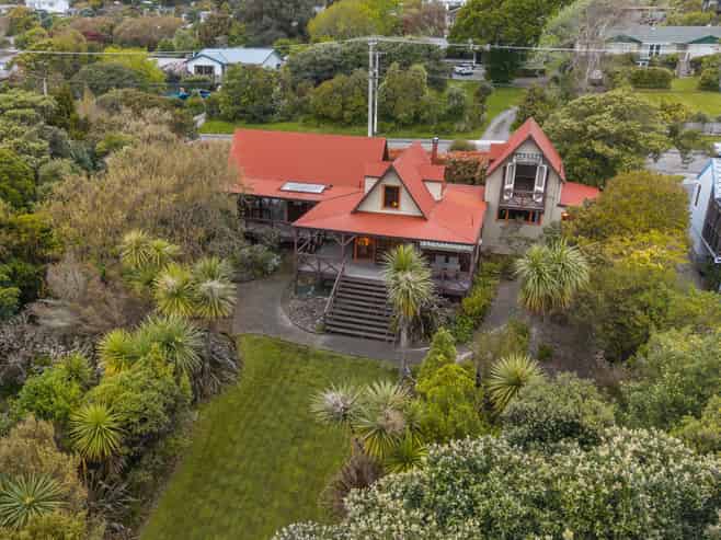 6-8 Huia Street, Waikanae
