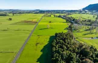 1436 Takaka Valley Highway, Takaka