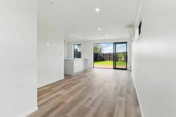 16 Keri Rua Road, Cambridge