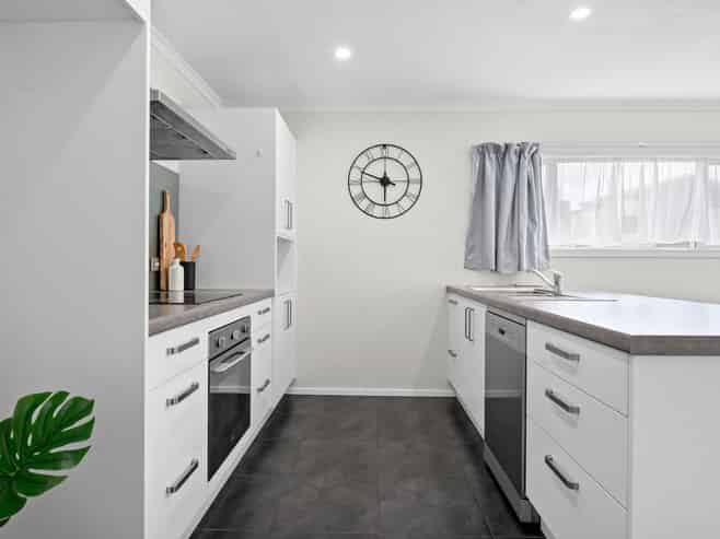 12 Anna Jean Crescent, Flagstaff