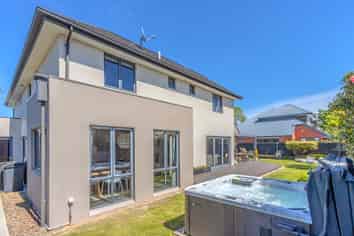 7 Oaktree Lane, Bishopdale