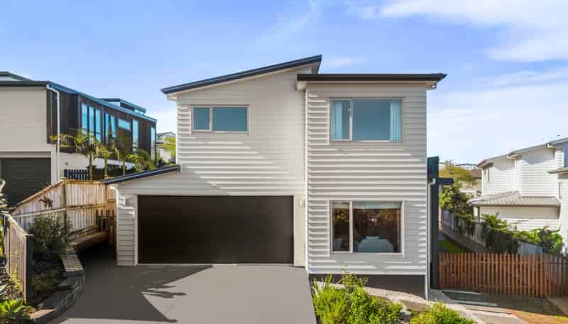 3 Remuremu Street, Long Bay