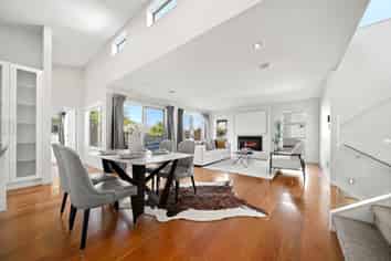 3 Remuremu Street, Long Bay