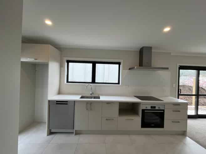 1/2 Tutumua Lane, Pukete